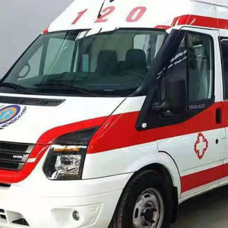 新晃非急救护送病人转院租赁救护车的优缺点对比